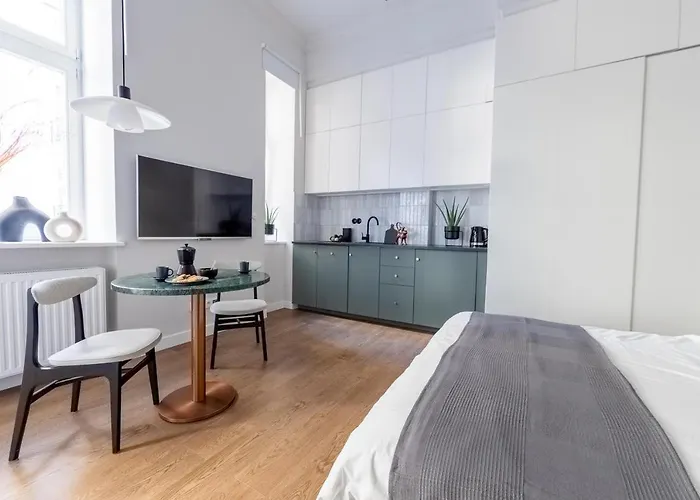 아파트 Lion - Premium With Balcony