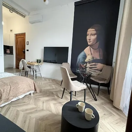 Lion - Premium With Balcony *