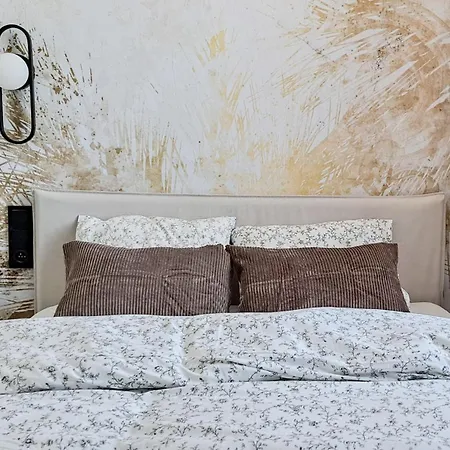 Lion - Premium With Balcony Apartment Krakow