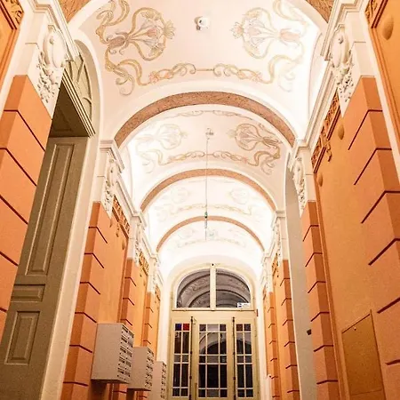 Lion - Premium With Balcony * Krakau